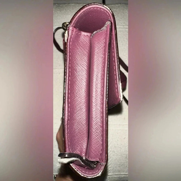 Kate Spade Laurel Way Winni Chocolate Cherry Crossbody Wallet - Picture 6 of 13